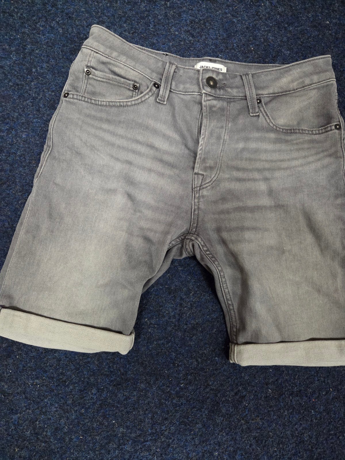 Jack & Jones Regular Fit Shorts Maat S Grijs, Kleding | Heren, Broeken en Pantalons, Ophalen of Verzenden, Zo goed als nieuw, Maat 46 (S) of kleiner