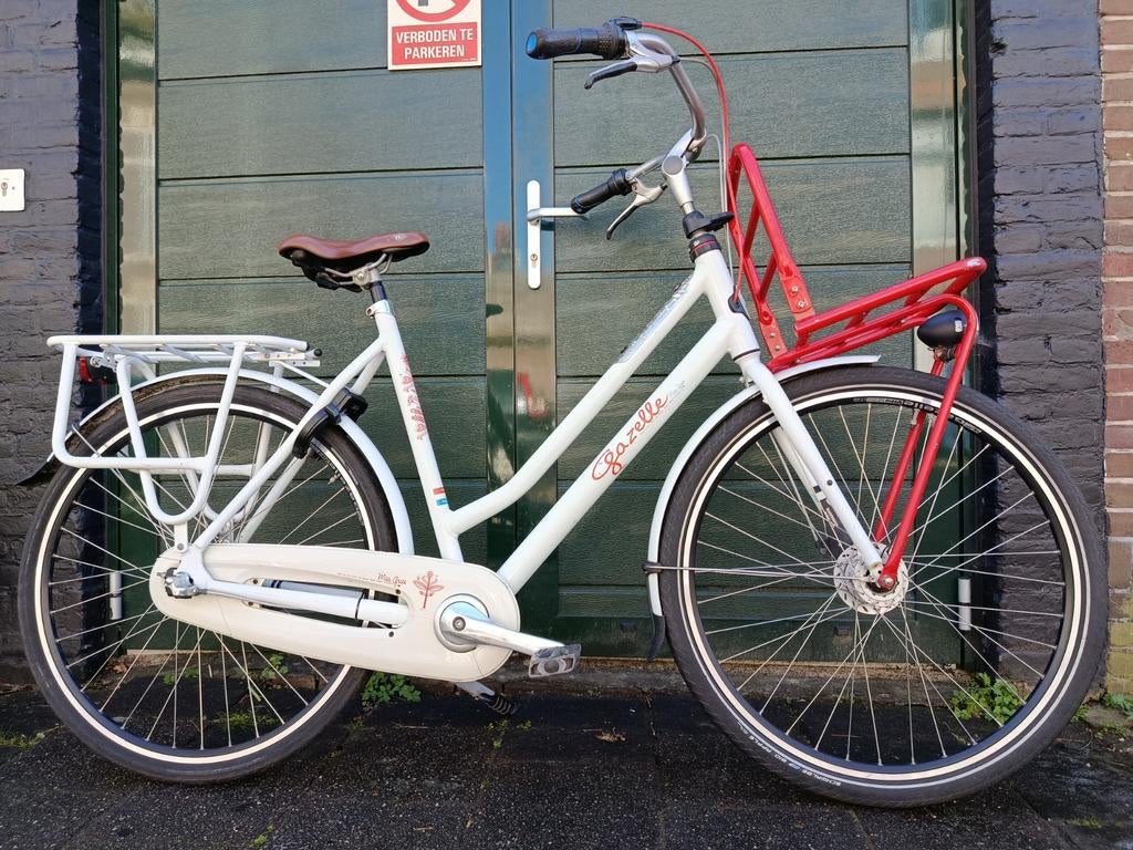 Damesfiets Gazelle Miss Grace
3 versnellingen, transportrek, Fietsen en Brommers, Ophalen, 53 tot 56 cm, Versnellingen, Zo goed als nieuw