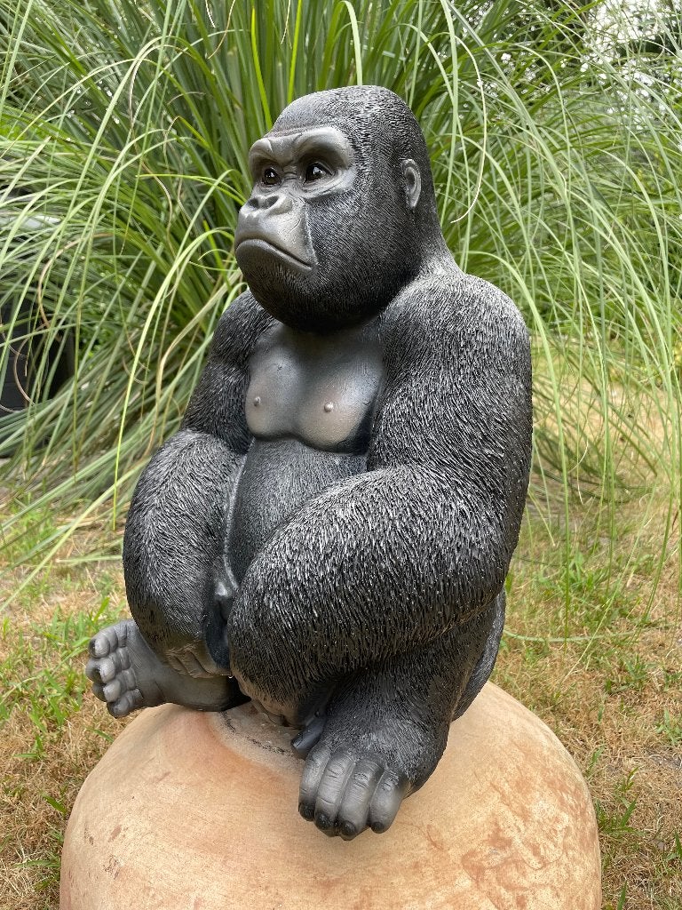 (Tuin)Beeld gorilla zwart, tuin, zwembad, vijver 25cm, Tuin en Terras, Tuinbeelden, Ophalen of Verzenden, Nieuw, Kunststof, Dierenbeeld