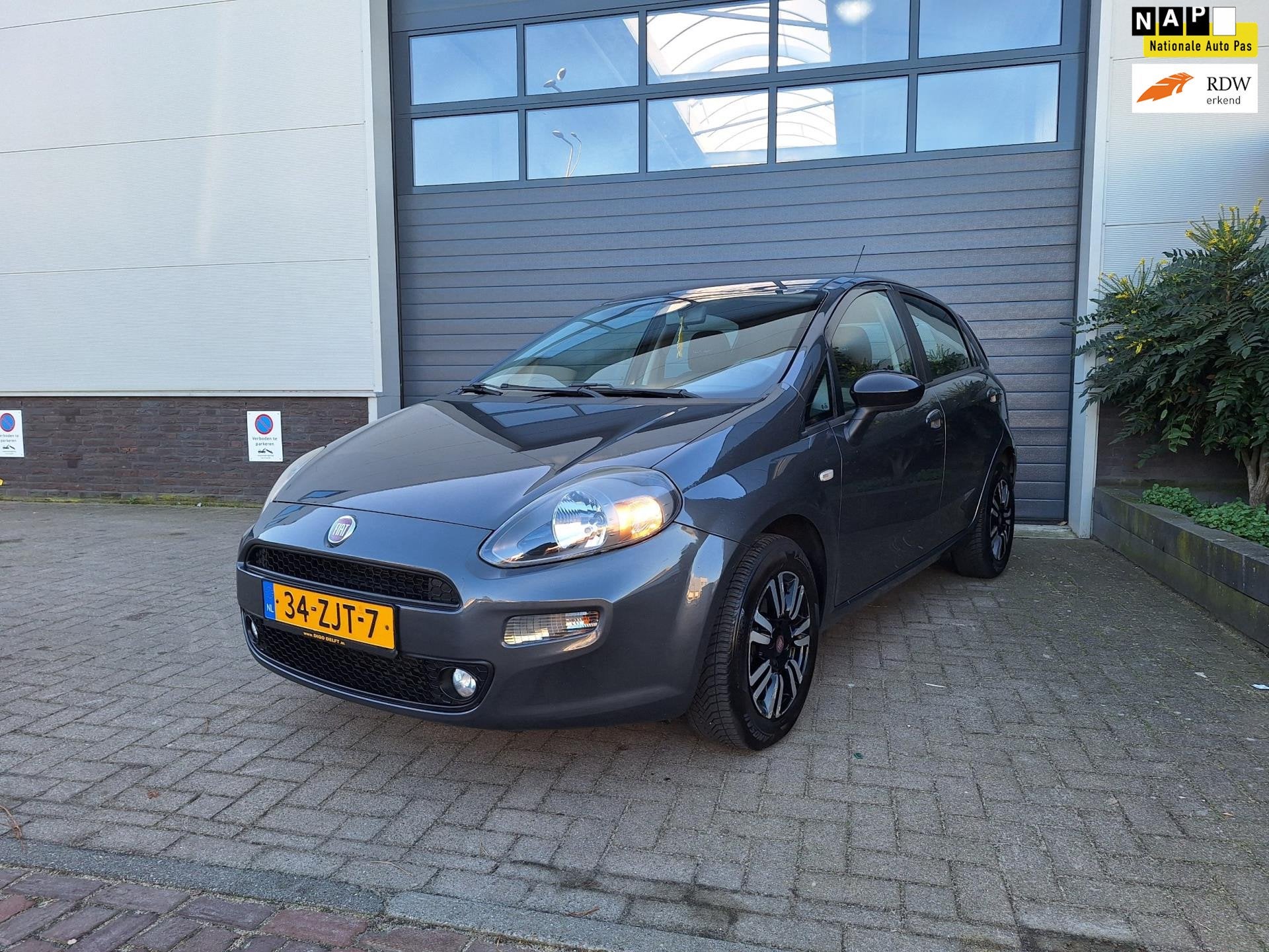 Fiat Punto Evo | 0.9 TwinAir Pop | Airco | Leuke kilometerst, Voorwielaandrijving, Euro 5, 86 pk, Gebruikt
