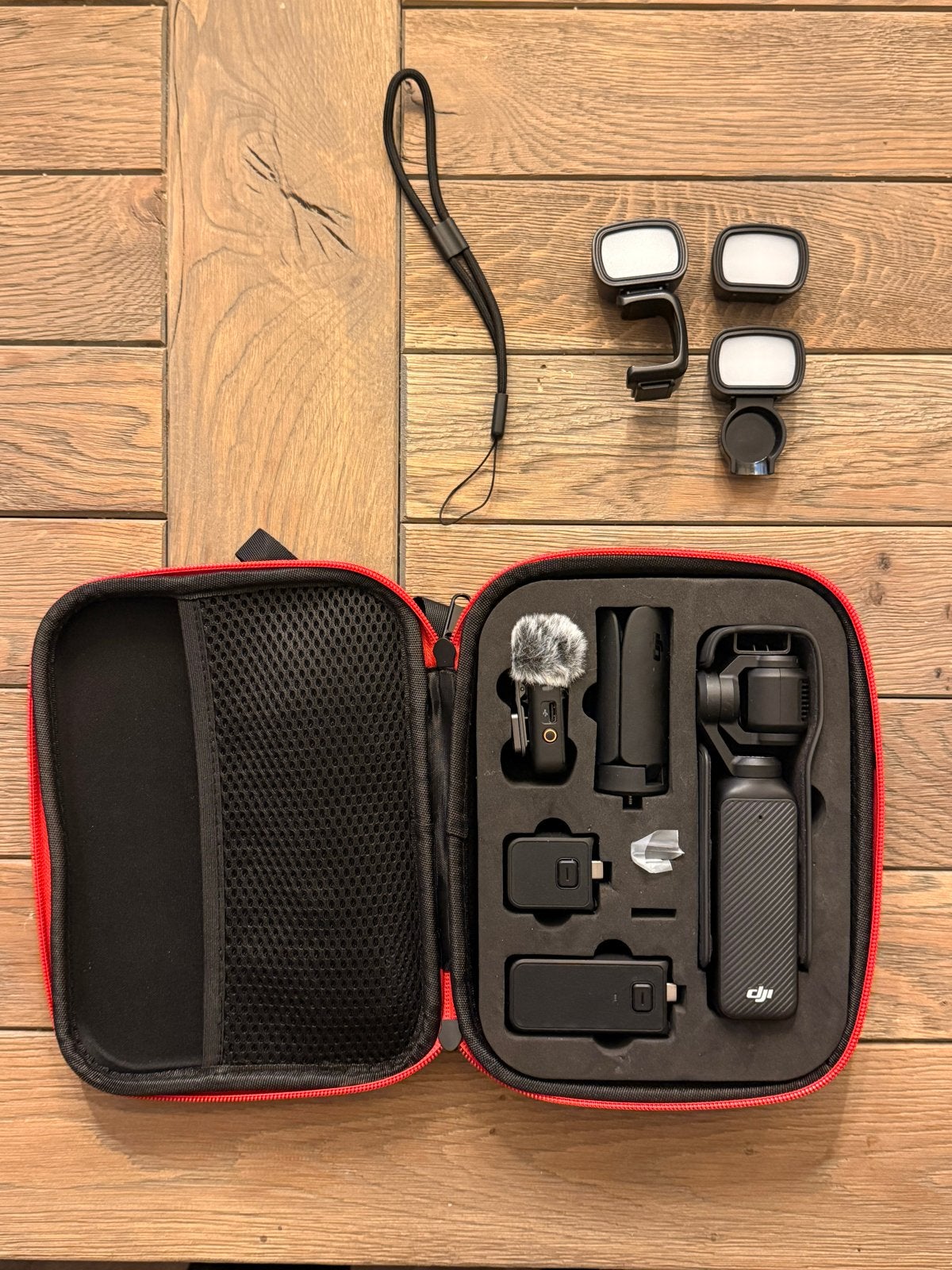 DJI Osmo Pocket 3 Combo - Complete set voor vloggers, Overige merken, Ophalen of Verzenden, Zo goed als nieuw, Externe microfoon