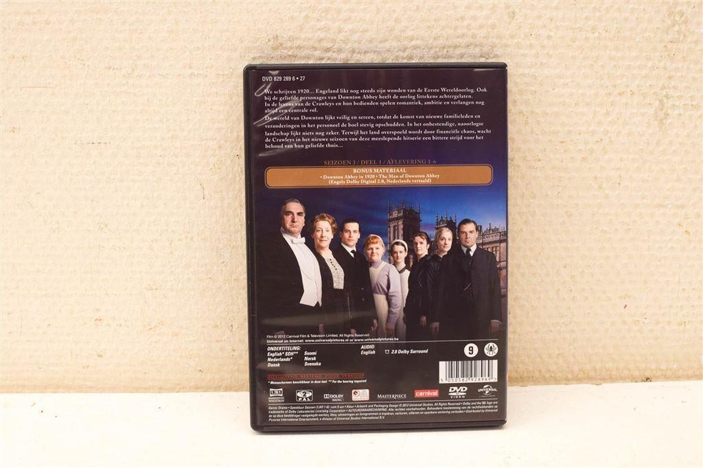 Downton Abbey zeisoen drie deel 1 44950, Ophalen of Verzenden, Gebruikt