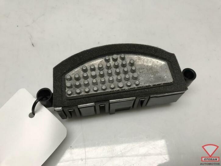 mercedes b klasse w246 kachelweerstand a2469064100 133, Auto-onderdelen, Gebruikt, Mercedes-Benz AG, Mercedes-Benz, Ophalen of Verzenden