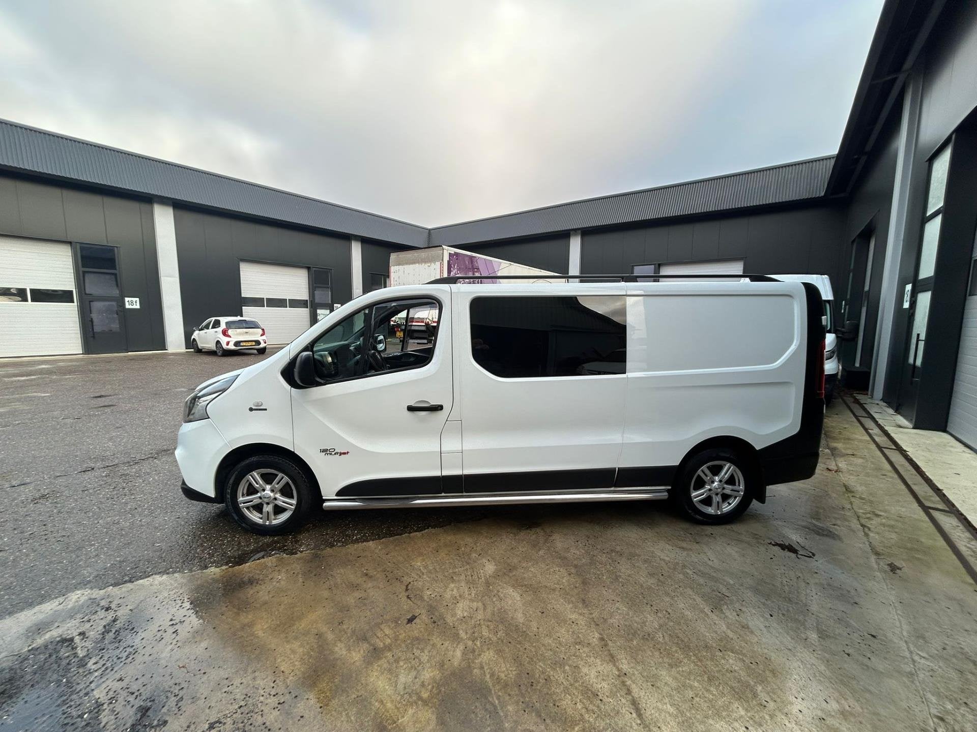 Fiat Talento 1.6 MJ L2H1 DC 6 pers leder euro 6, 15 km/l, Gebruikt, 4 cilinders, Wit