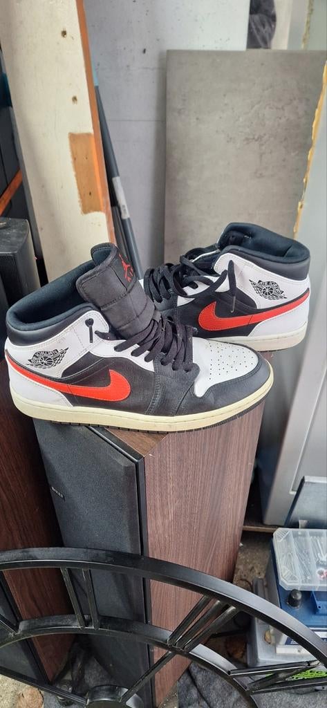 Nike jorden, Ophalen of Verzenden, Zo goed als nieuw, Wit