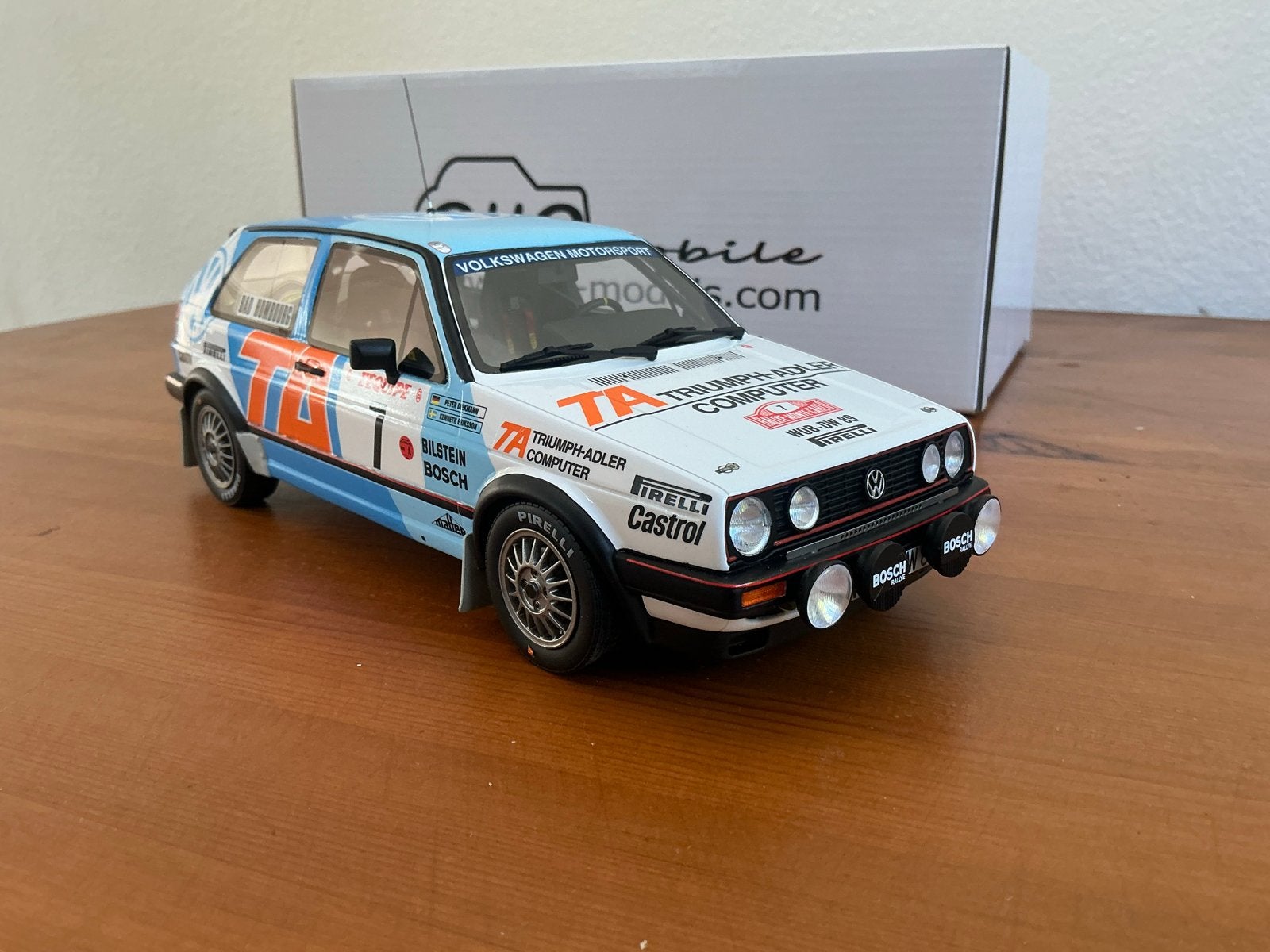 Volkswagen Golf II Rallye Monte Carlo 1989 schaalmodel, Ophalen of Verzenden, Zo goed als nieuw, Auto