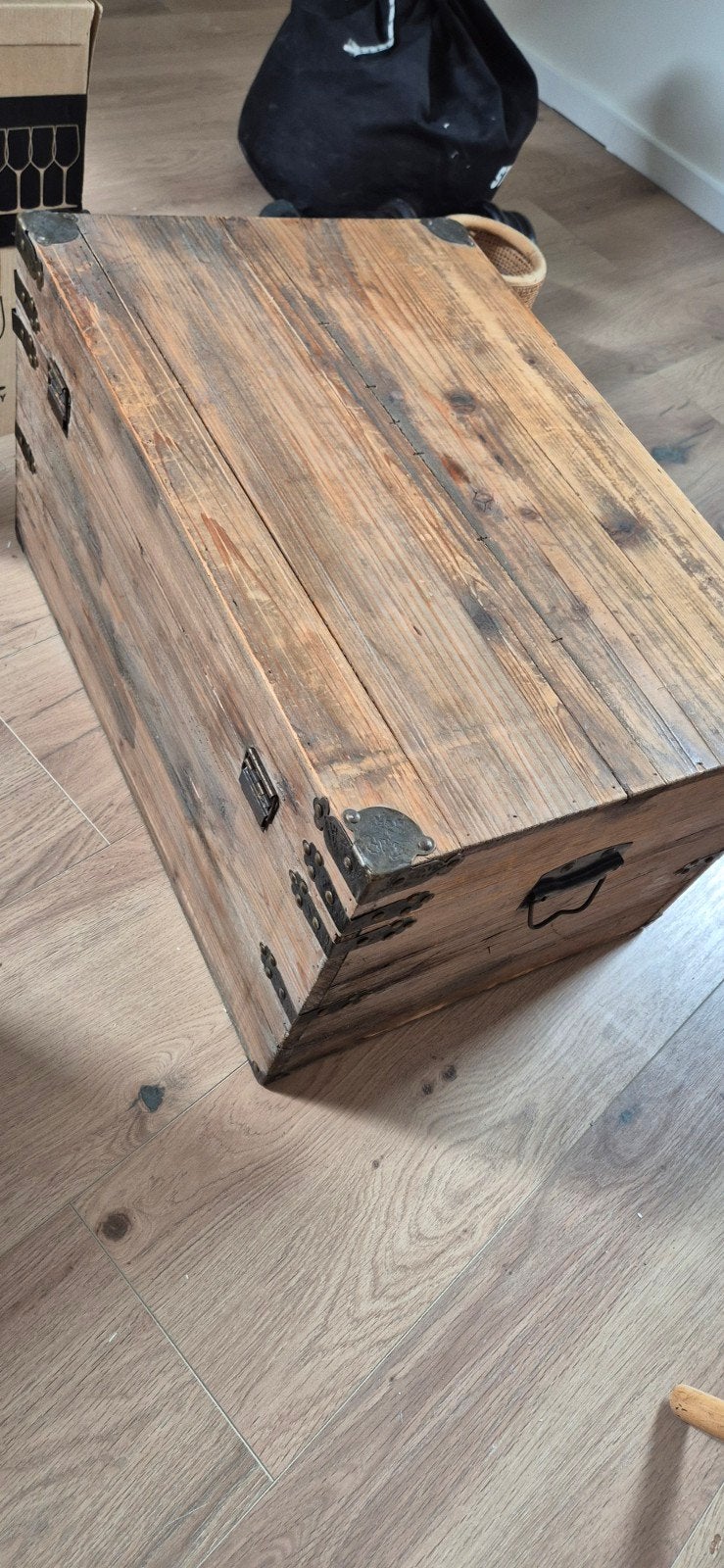 Houten Dekenist / Opbergkist met Metalen Details, Overige houtsoorten, Minder dan 50 cm, Gebruikt, 50 tot 100 cm
