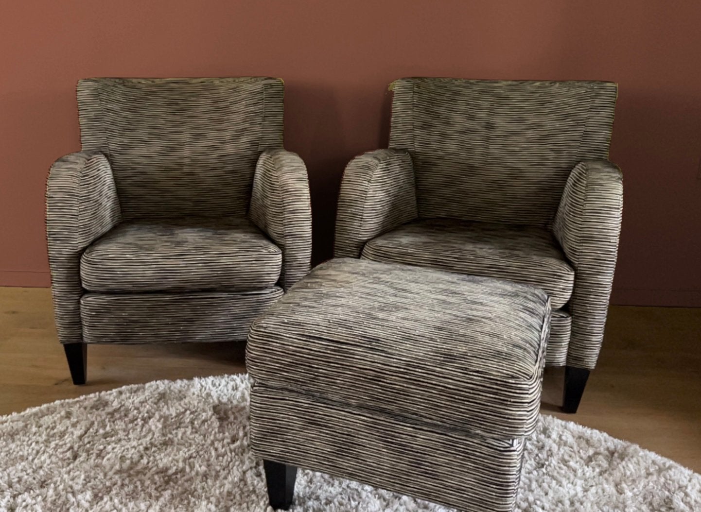 Fauteuils met bijbehorende hocker van Bench in beige zwart, Ophalen, 75 tot 100 cm, Zo goed als nieuw, Stof