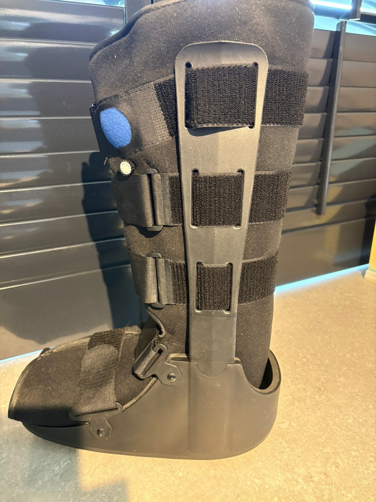 Walker (brace) met airpump, Diversen, Ophalen of Verzenden, Zo goed als nieuw