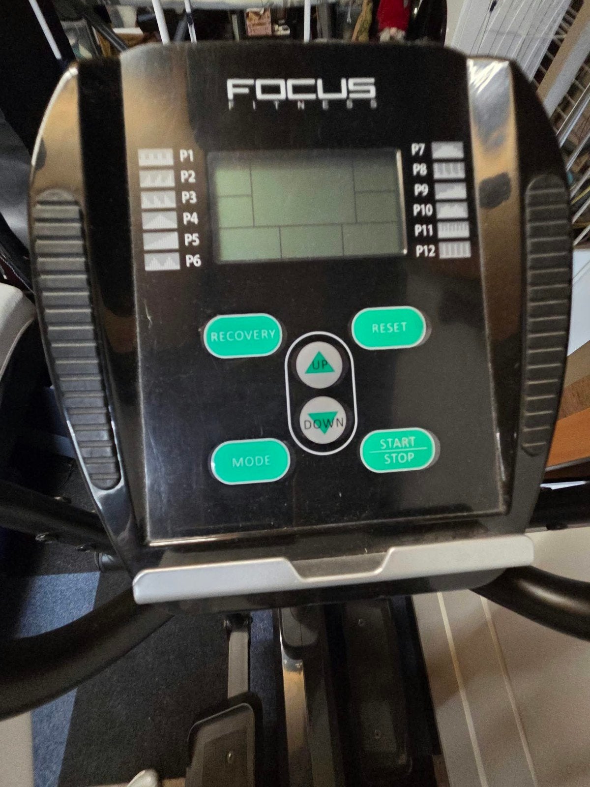 Focus Fitness Fox 1 Crosstrainer - Zo goed als nieuw, Ophalen, Zo goed als nieuw, Crosstrainer, Metaal