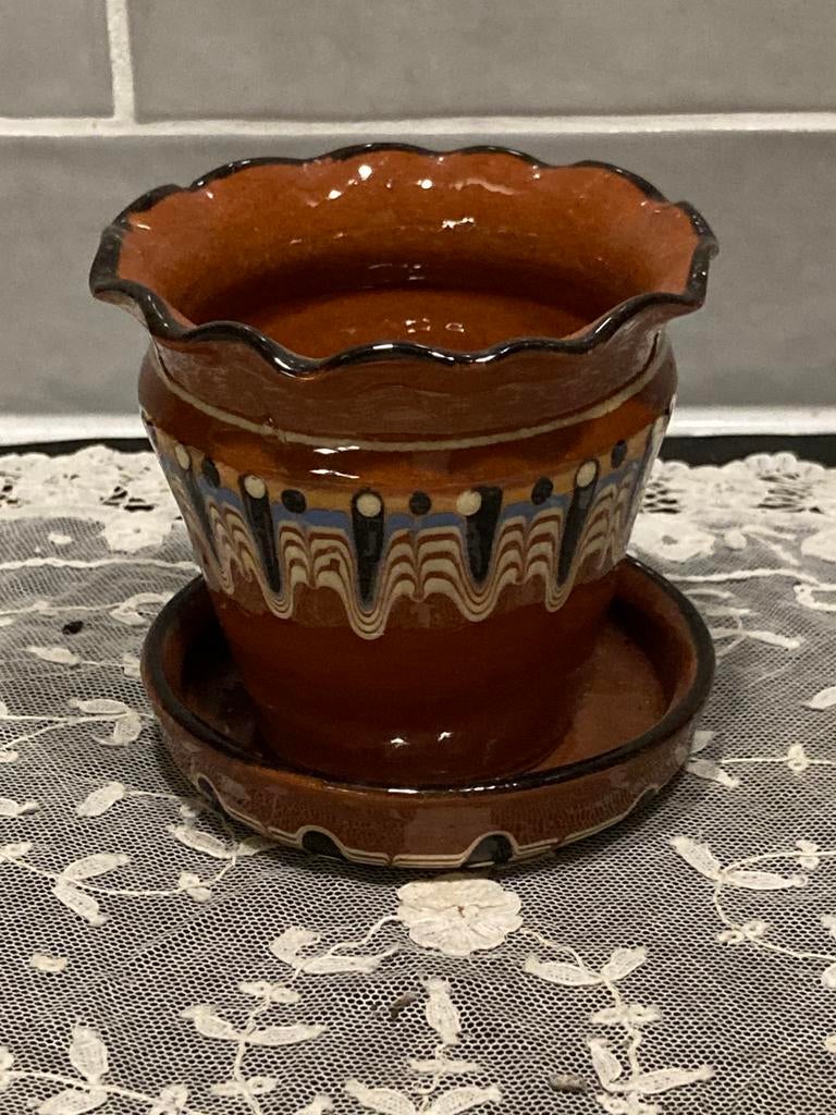 Bloempotje, Bulgaars aardewerk (100324), Tuin en Terras, Bloempotten, Gebruikt, Rond, Ophalen of Verzenden, Balkon