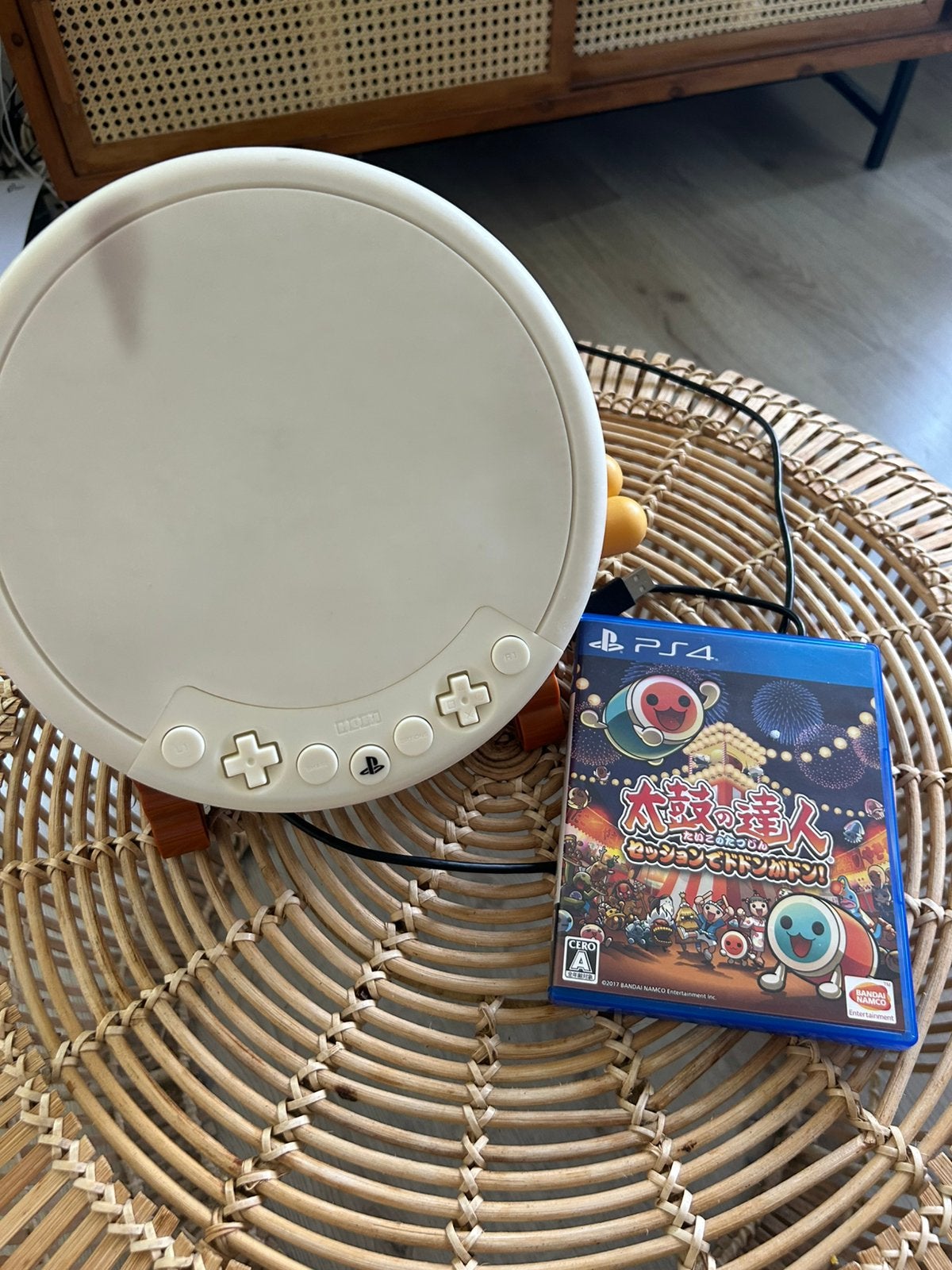 Taiko no Tatsujin met drum controller voor PS4//PS5, Muziek, Gebruikt, Verzenden, 1 speler