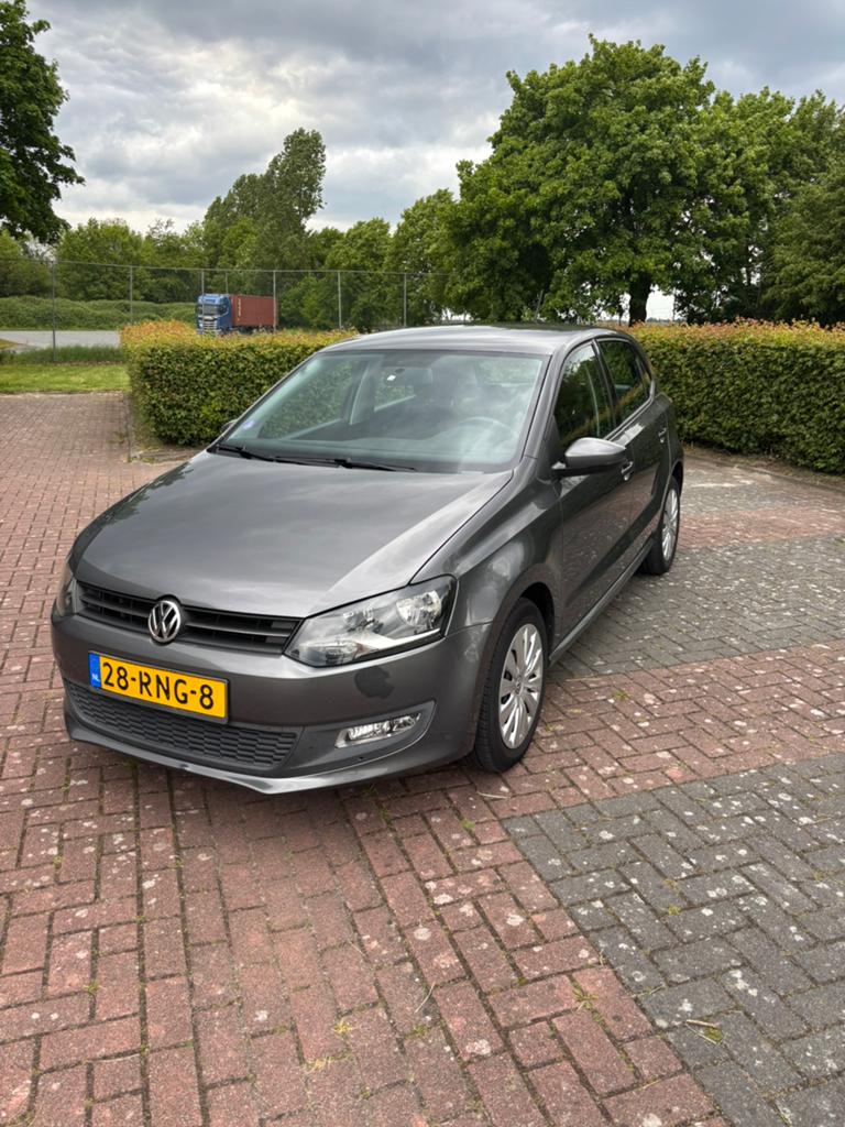 Volkswagen Polo 1.2 TSI 77KW 2011 Grijs, Voorwielaandrijving, Stof, 40 €/maand, 1200 kg