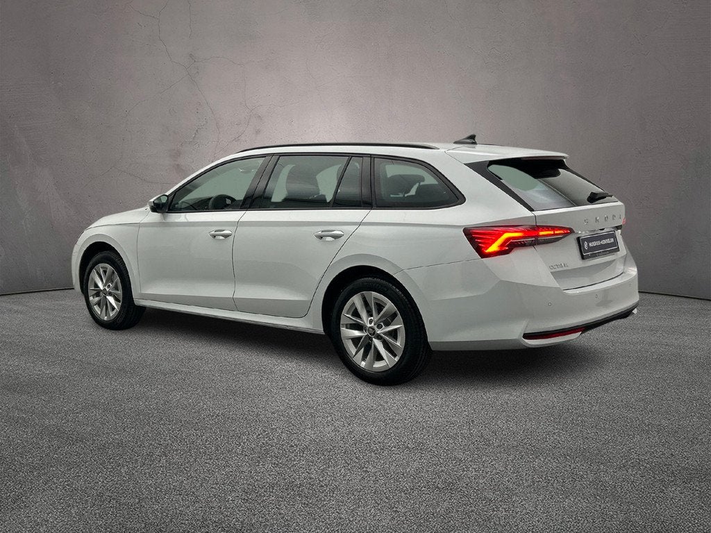 Skoda Octavia Combi, Auto's, Skoda, 1486 kg, 1498 cc, Euro 6, 4 cilinders