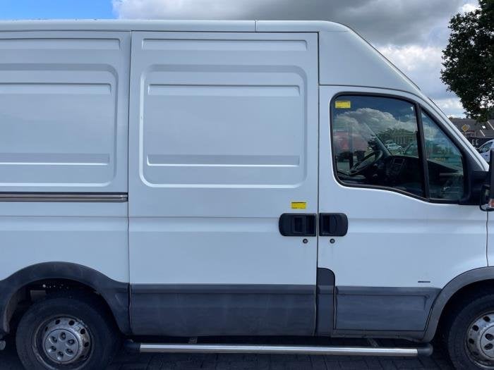 Schuifdeur rechts van een Iveco Daily, Gebruikt, -, -, Ophalen of Verzenden