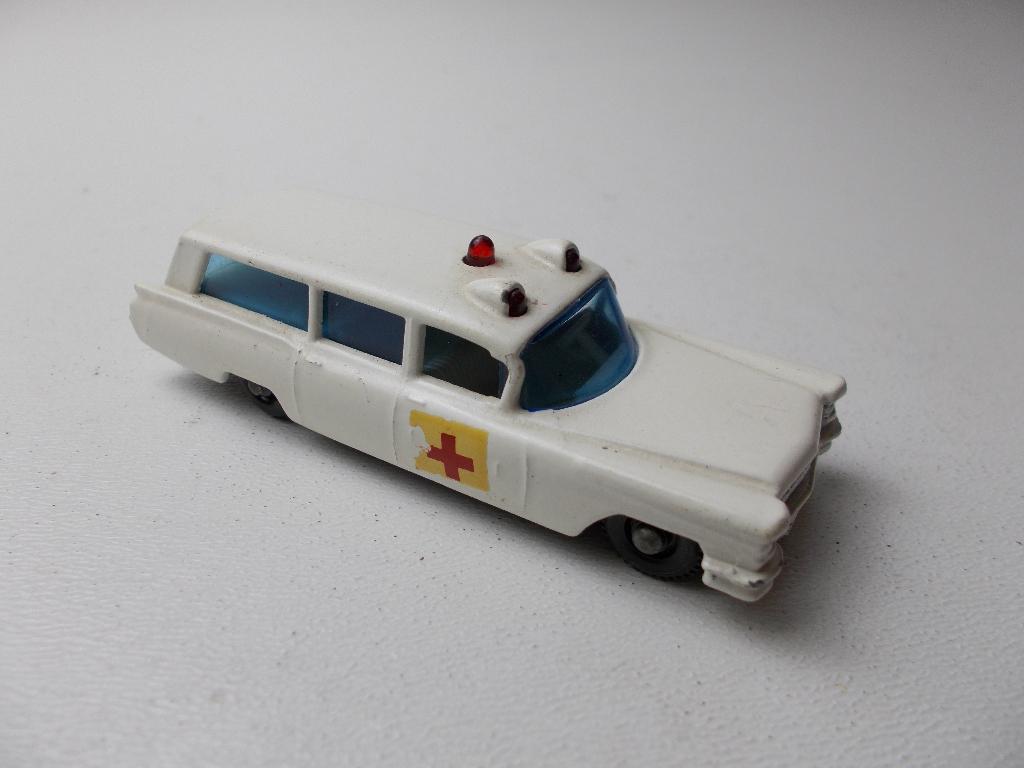 1965 Matchbox Series Lesney Nr.54B CADILLAC AMBULANCE I.g.st, Ophalen of Verzenden, Zo goed als nieuw, Auto, Matchbox
