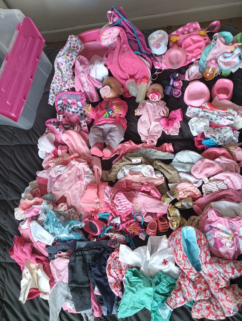 130+ Baby Born set (meteen klaar voor de feestdagen), Kinderen en Baby's, Ophalen of Verzenden, Zo goed als nieuw, Babypop