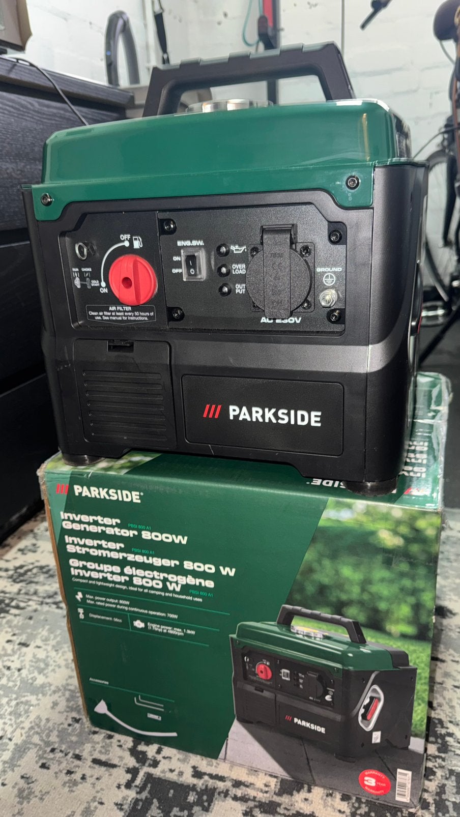 Parkside Inverter Generator 800W - 1 maand oud, Ophalen of Verzenden