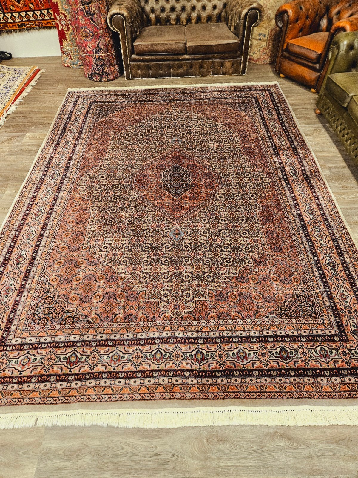 Perzisch Handgeknoopt Bidjar Tapijt. prachtige kleuren., Crème, Perzisch, 200 cm of meer, Ophalen of Verzenden