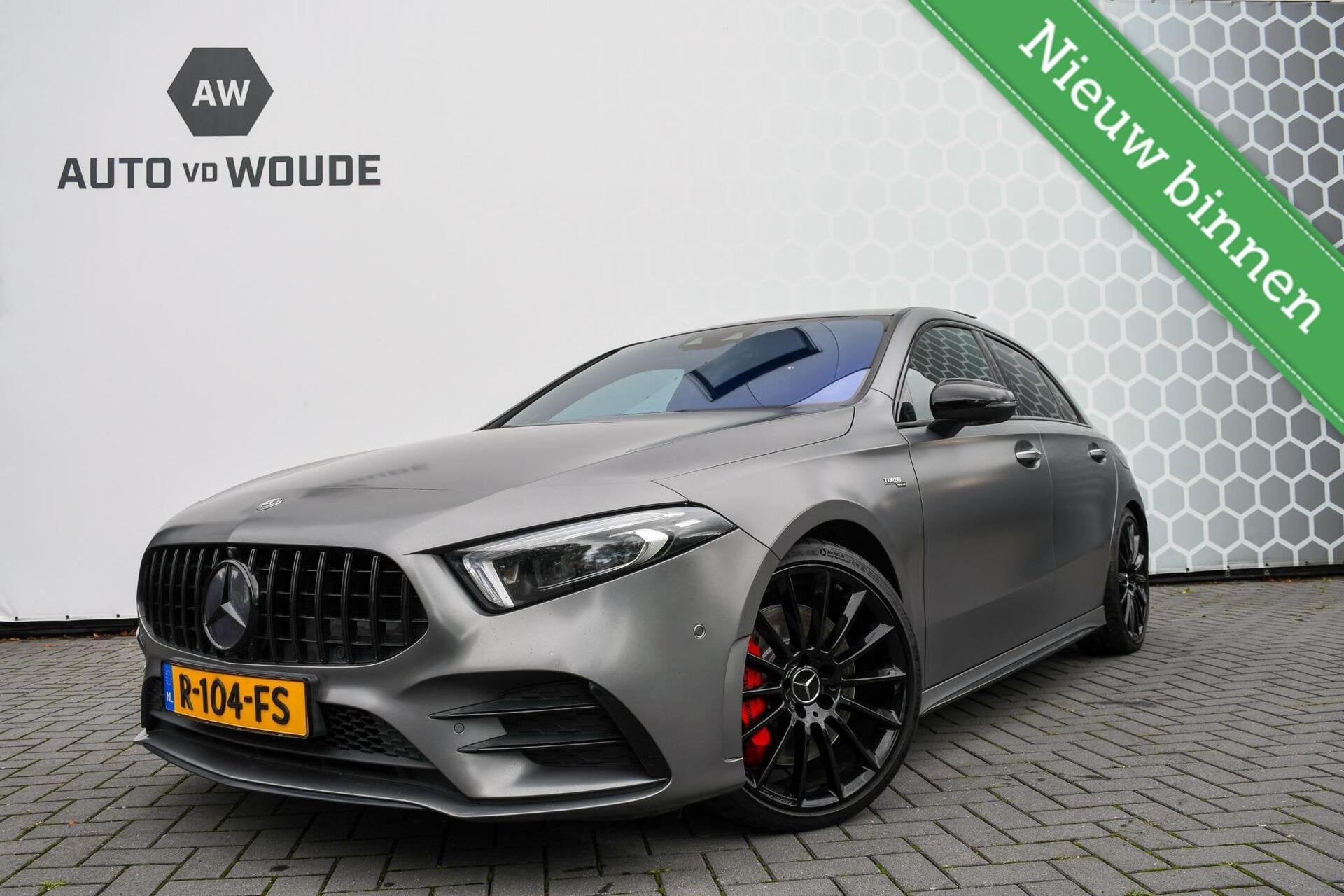 Mercedes A-klasse AMG 35 4MATIC Edition 1 Pano Schaalstoelen, Auto's, Mercedes-Benz, Automaat, Gebruikt, 4 cilinders, 2000 kg