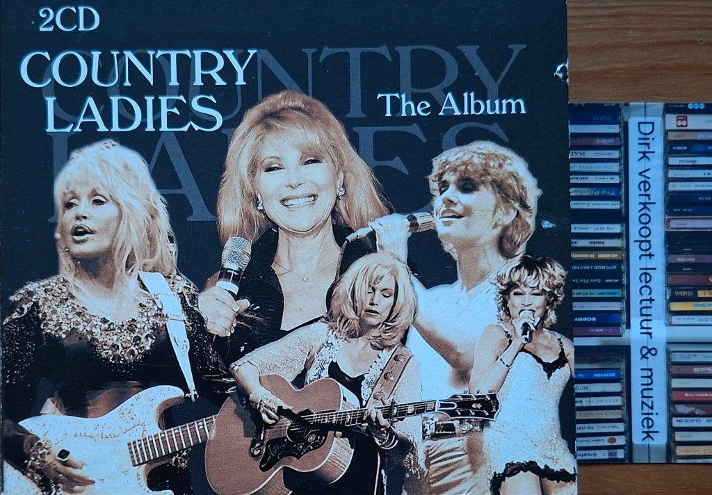 2CD Country Ladies: The album (EU, 2015), Cd's en Dvd's, Cd's | Country en Western, Country, Ophalen of Verzenden, Zo goed als nieuw