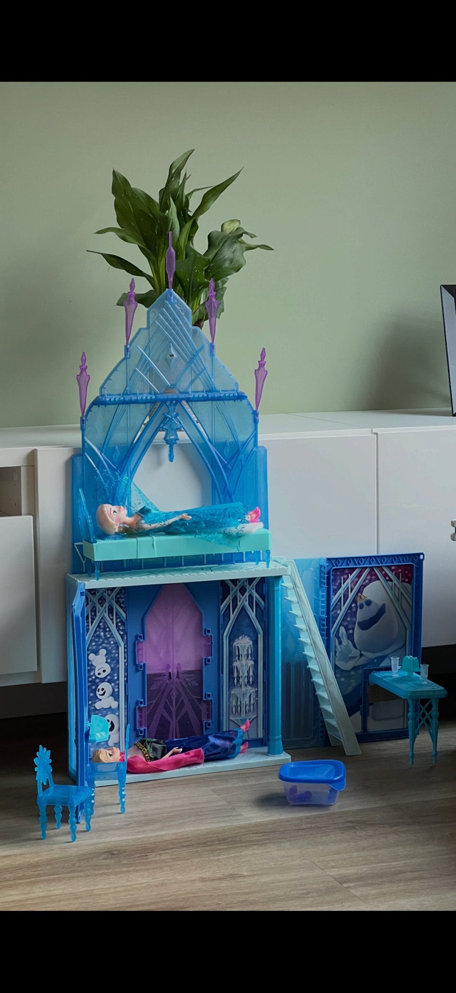 Disney Frozen IJskasteel met accessoires, Ophalen, Gebruikt, Meisje