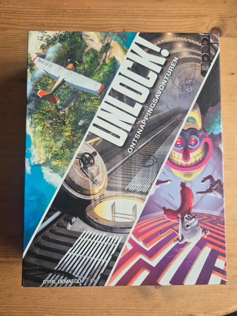 Unlock! Ontsnappingsavonturen - Compleet, Vijf spelers of meer, Ophalen of Verzenden, Zo goed als nieuw, Space Cowboys