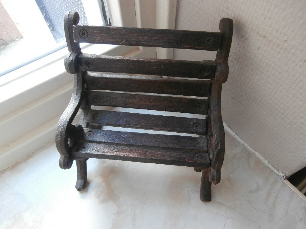 Bankje hout met ijzer ijzeren bank woonaccessoires decoratie, Huis en Inrichting, Woonaccessoires | Overige, Ophalen of Verzenden
