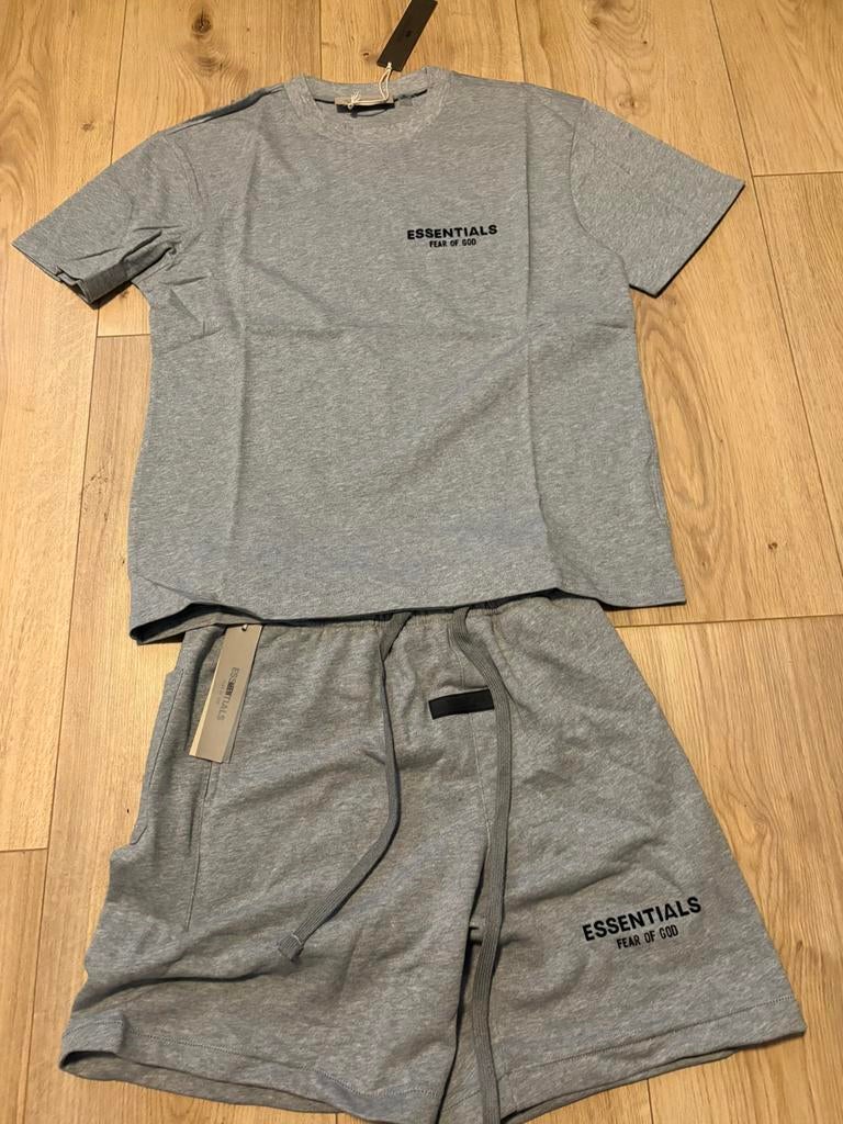 Essentials zomer setje maat s, Ophalen of Verzenden, Nieuw, Maat 46 (S) of kleiner