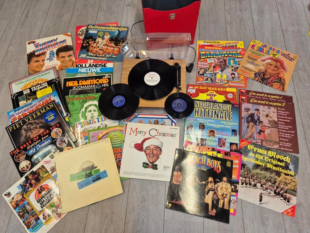 Platen speler met oude LP's, Ophalen of Verzenden, Gebruikt, Overige formaten, Poprock