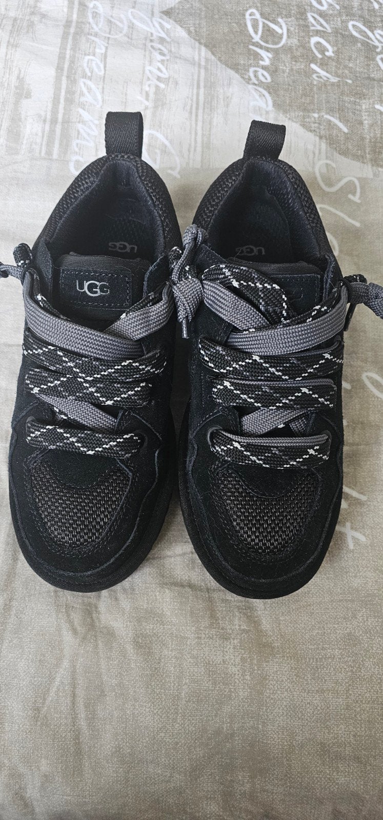 Uggs 39, UGG, Ophalen of Verzenden, Zo goed als nieuw