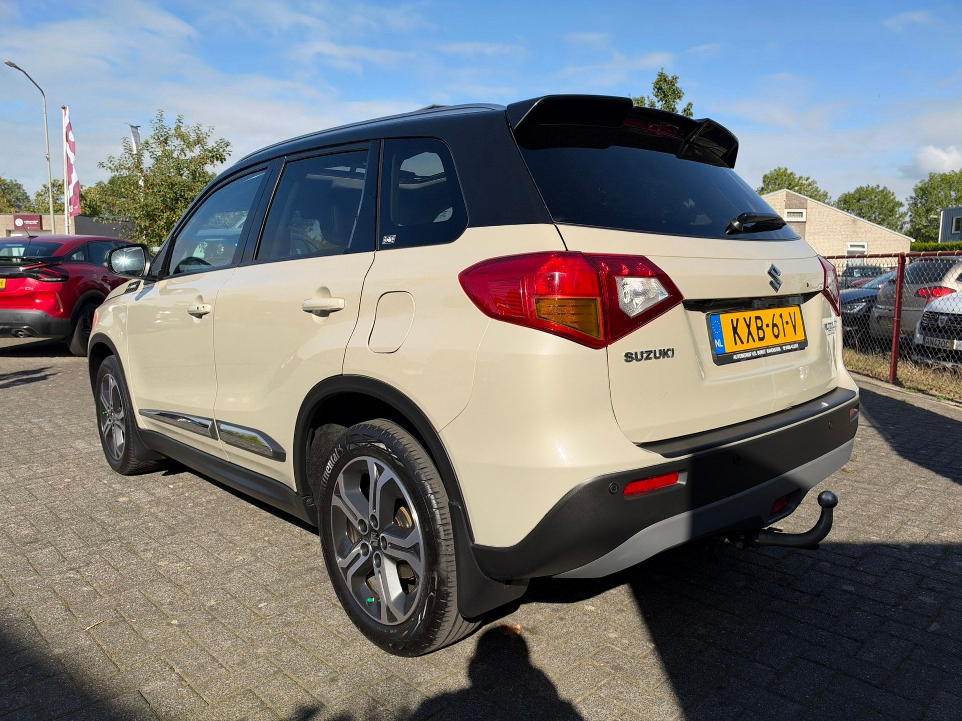 Suzuki Vitara 1.6 Limited Edition | Afn. Trekhaak | Navigati, Auto's, Dealer onderhouden, Gebruikt, 4 cilinders, 400 kg