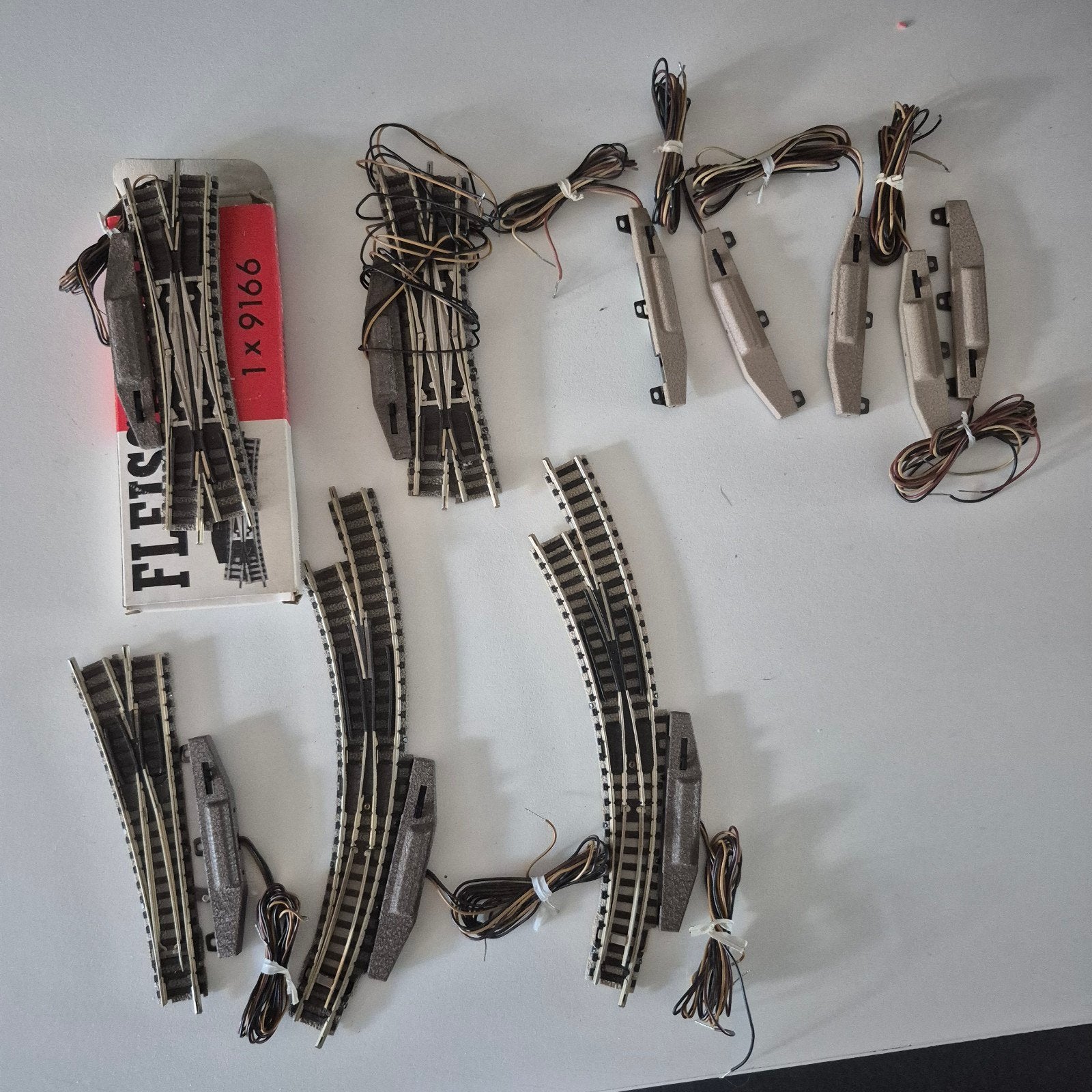 5 elektrice  fleischman. picollo wissels met extra, Gelijkstroom, Fleischmann, Rails, Ophalen of Verzenden