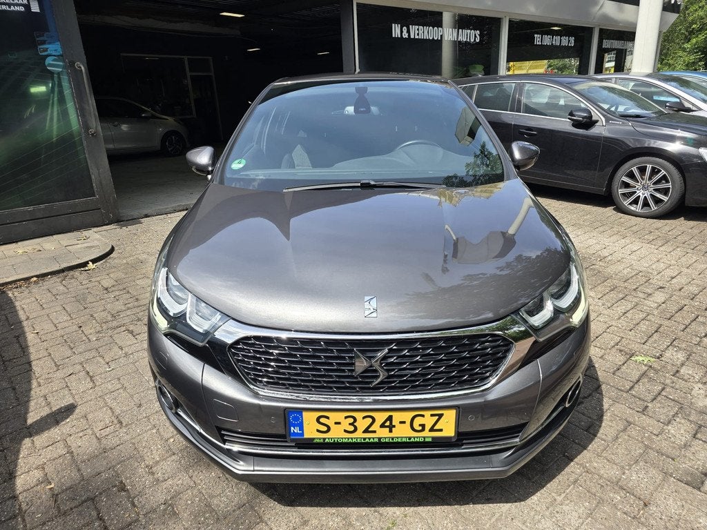 DS 4 1.2 PureTech Chic | 1E EIGENAAR | 12MND GARANTIE | CAME, Stof, Gebruikt, Euro 6, 1199 cc