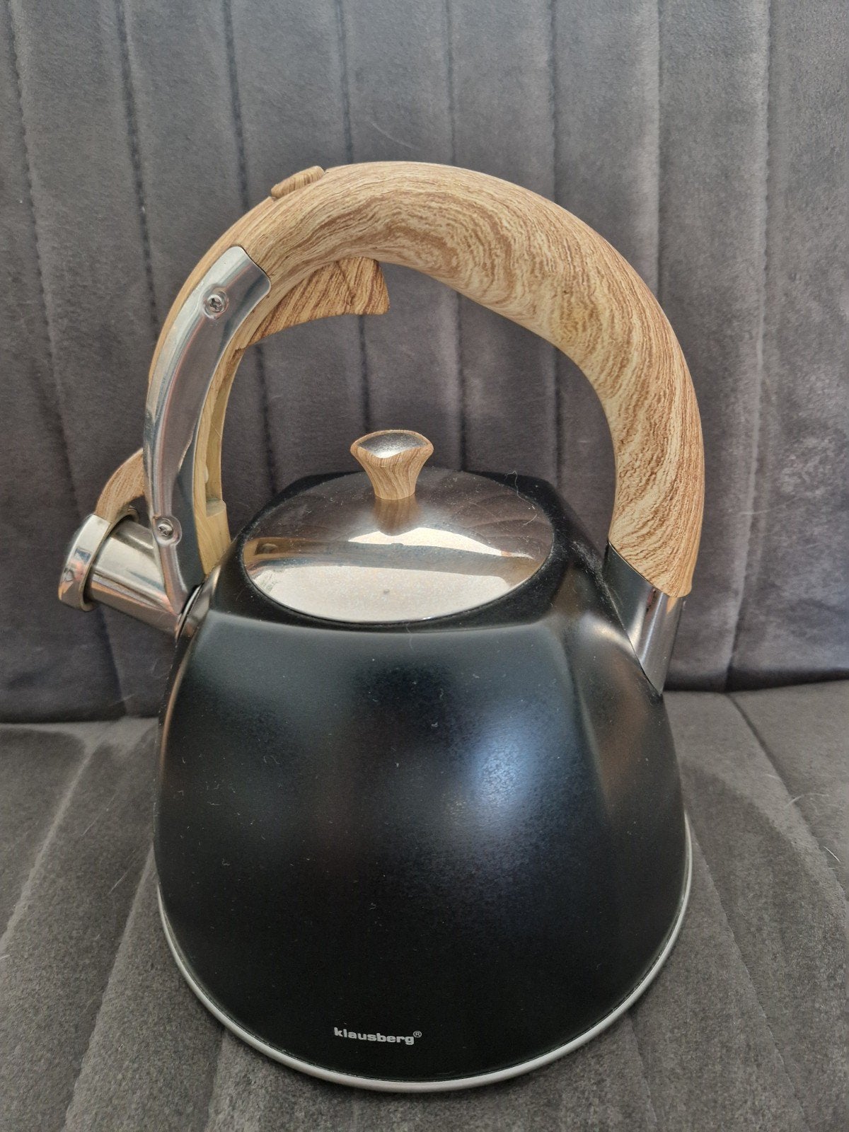 Klausberg fluitketel - Zwart met houtlook handvat, Zo goed als nieuw, Zwart, Metaal, Overige merken
