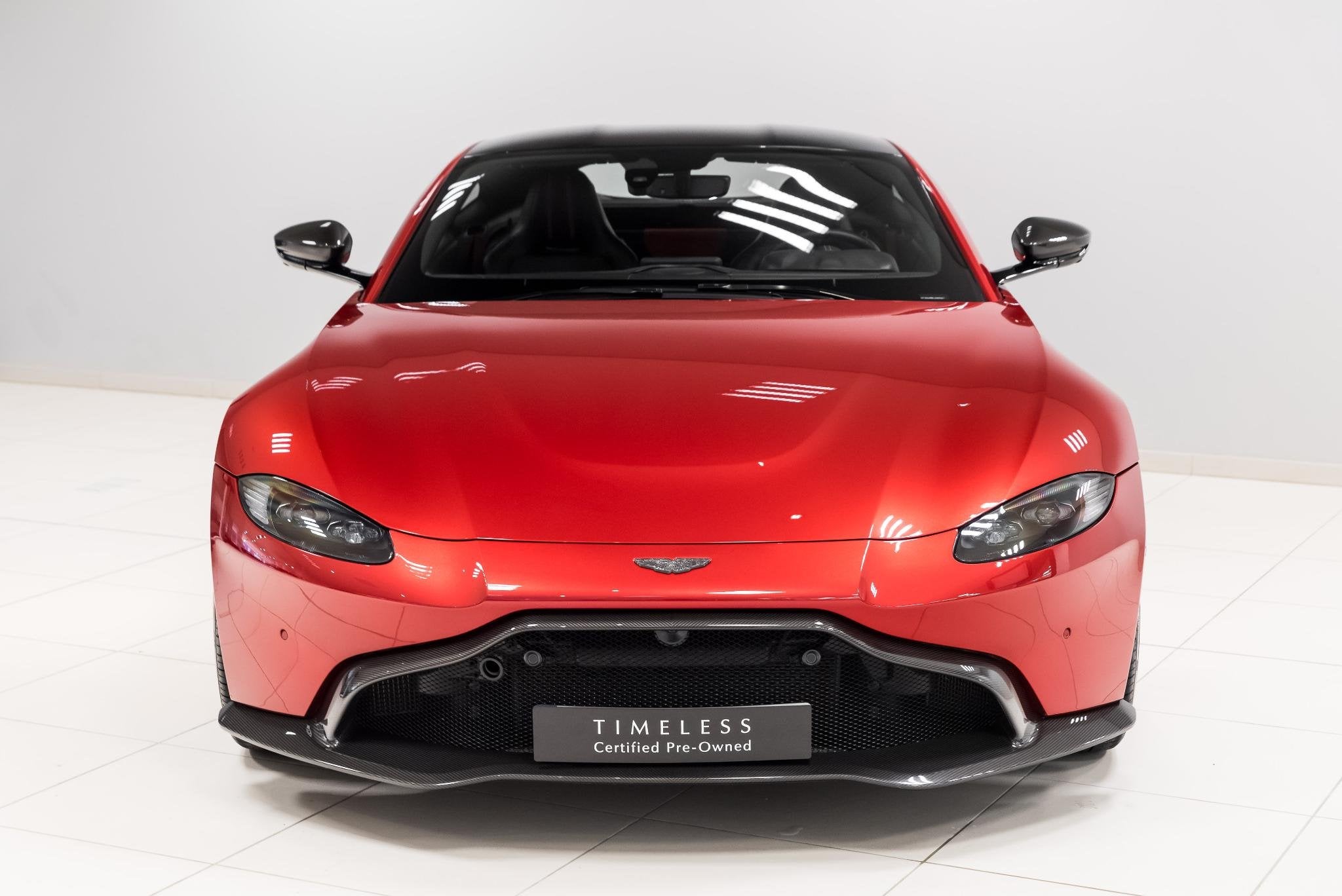Aston Martin Vantage Coupe | Manual | Carbon Fibre Package |, Auto's, Gebruikt, 4735 cc, Bedrijf, Handgeschakeld