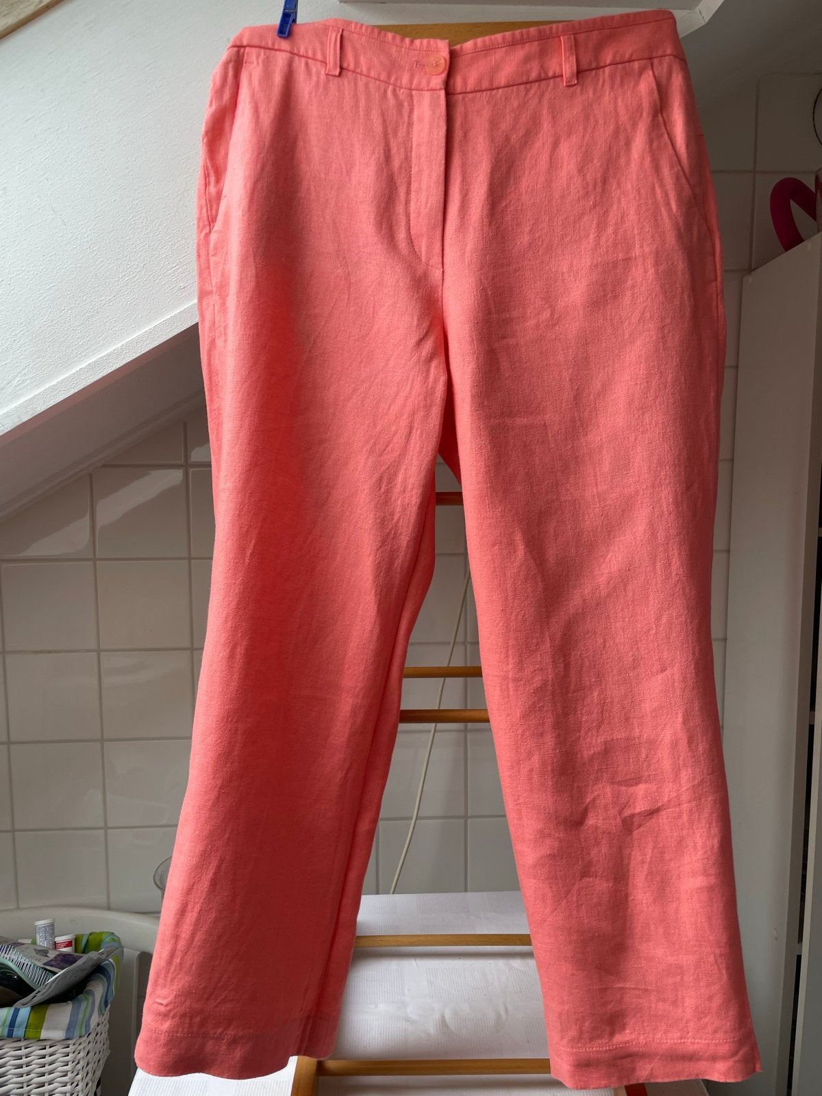 Riani Linnen Broek Koraalrood Maat 42, Maat 42/44 (L), Nieuw, Ophalen of Verzenden, Lang