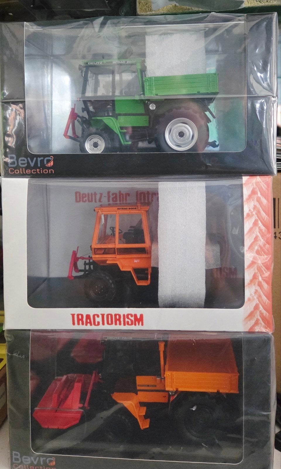 Deutz intrac 2002 2004 2004gi 1:32, Ophalen, Tractor of Landbouw, Overige merken
