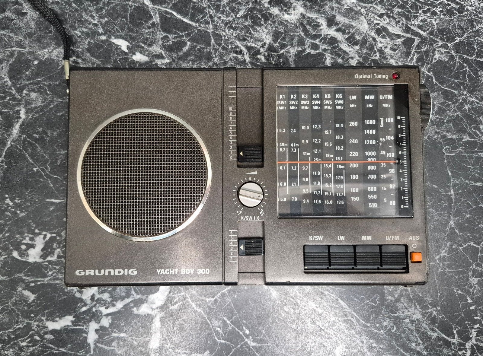 Grundig Yacht Boy 300 Wereldontvanger - Vintage Radio, Ophalen, Gebruikt, Wereldontvanger
