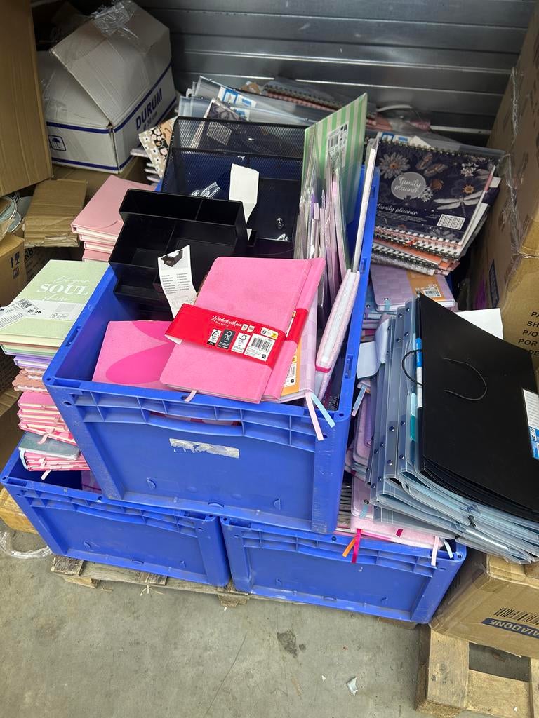 Partij schoolartikelen en schrijfwaren, Diversen, Ophalen of Verzenden, N, N, N