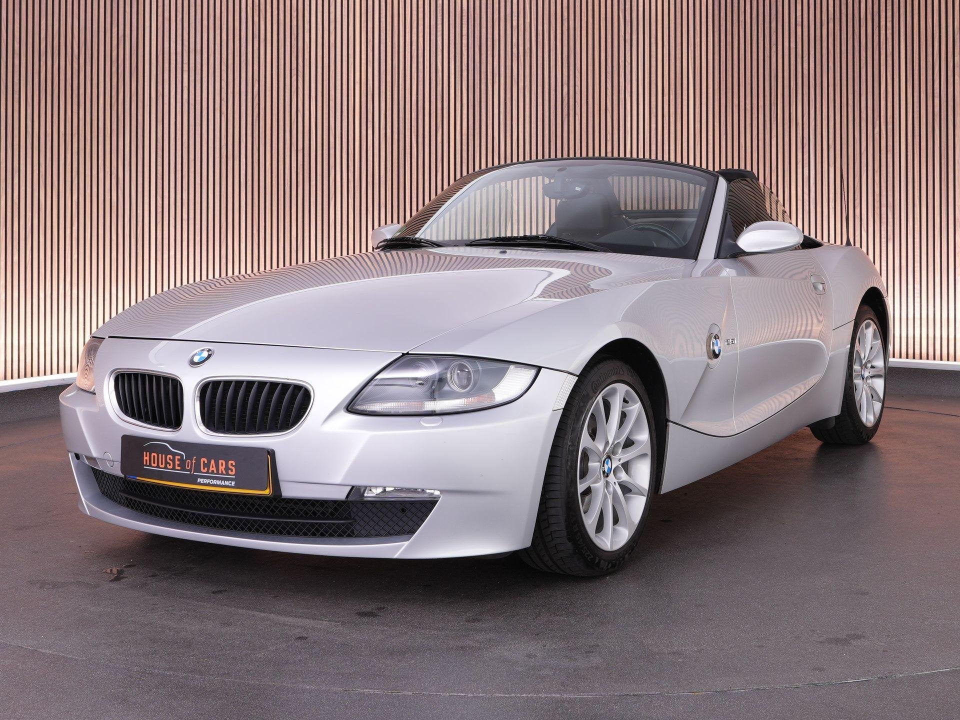 BMW Z4 Roadster 2.5i handgeschakeld|Titan Silber|Oregon lede, Open dak, Gebruikt, Zwart, 2497 cc