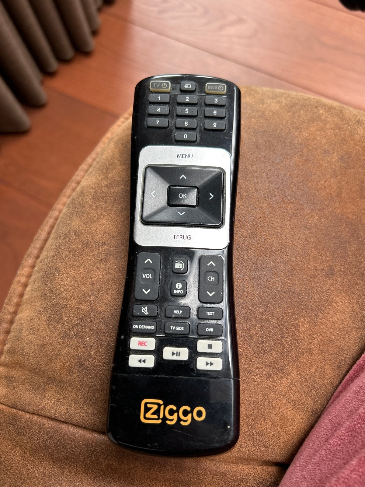 Ziggo afstandsbediening met QWERTY toetsenbord, Gebruikt, Tv, Ophalen of Verzenden, Origineel