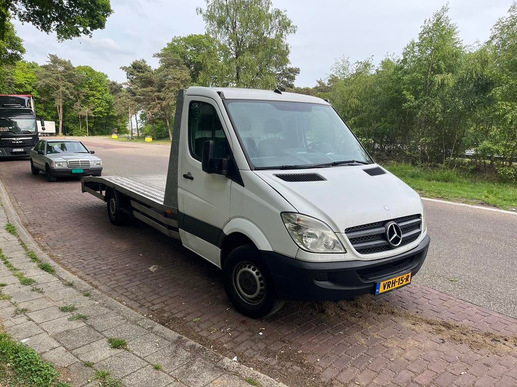 Mercedes-Benz Sprinter Oprijwagen 516 CDI ** Motorschade **, 13 km/l, Euro 5, Zwart, 4 cilinders
