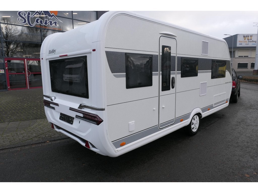 Hobby Excellent Edition 495 UL NIEUW MODEL 2026, Schokbreker, Rondzit, Hobby, 4 tot 5 meter