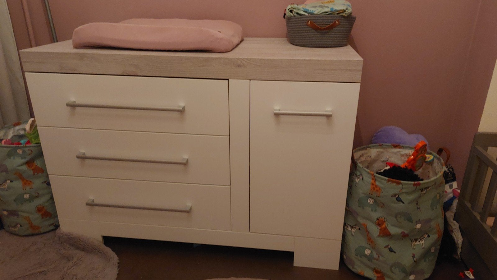 Complete babykamer TWF: ledikant, commode, kledingkast, Ophalen, Gebruikt, Jongetje of Meisje