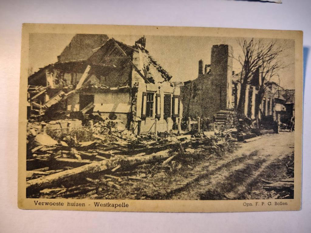 Westkapelle Verwoeste huizen, Verzamelen, Ophalen of Verzenden, Noord-Holland