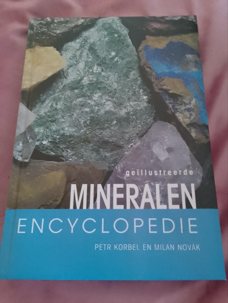 Geïllustreerde Mineralen Encyclopedie, Ophalen of Verzenden