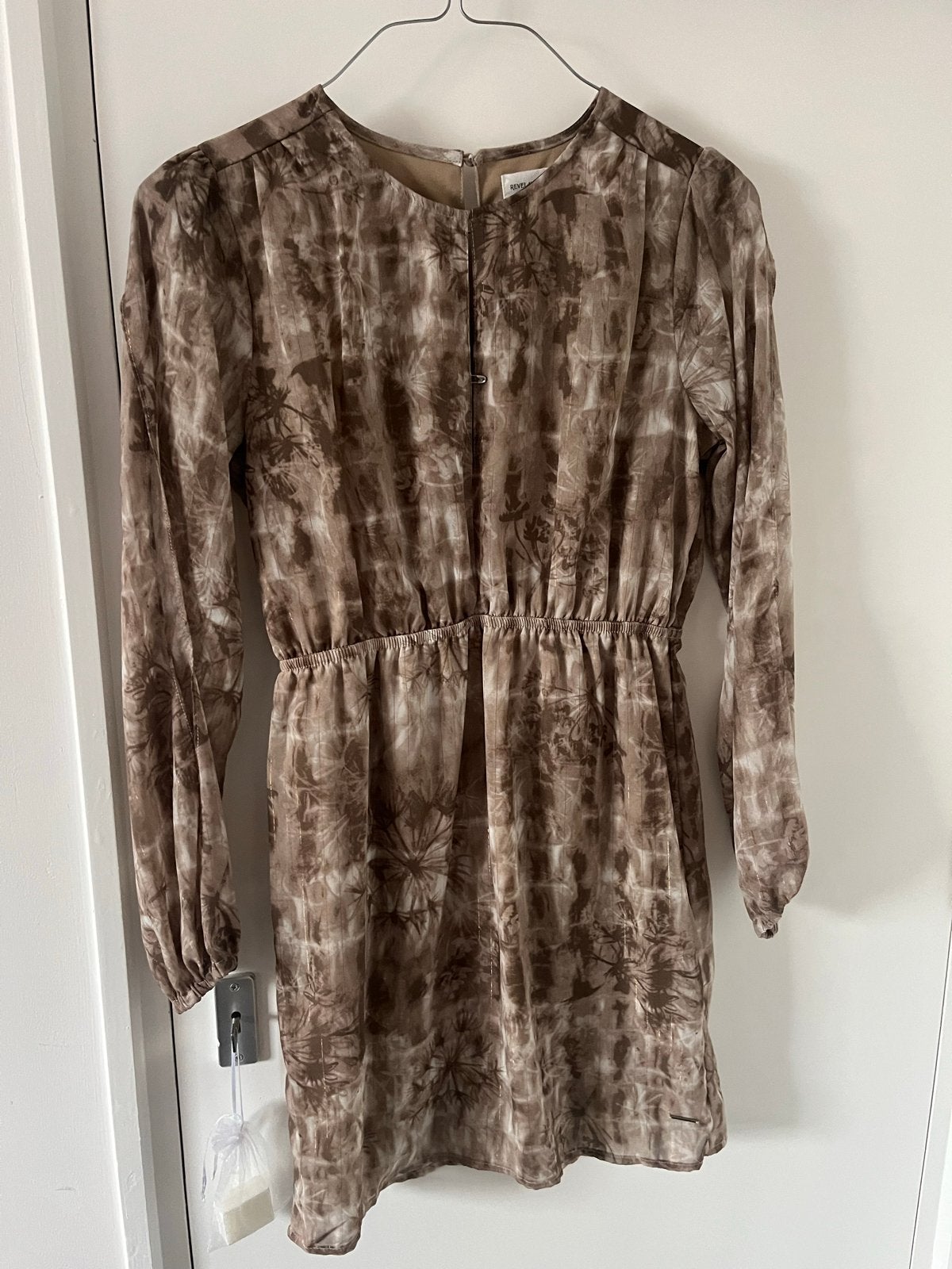 Dames jurk, Bruin, Ophalen of Verzenden, Zo goed als nieuw, Maat 36 (S)