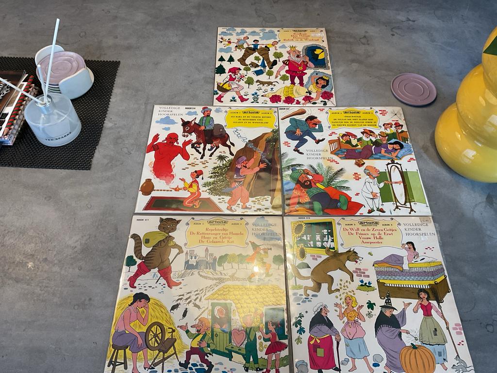 Vintage Kinderhoorspelen Artone - Diverse Albums lp s, Ophalen of Verzenden, Zo goed als nieuw, Verhaal of Sprookje, 3 tot 5 jaar