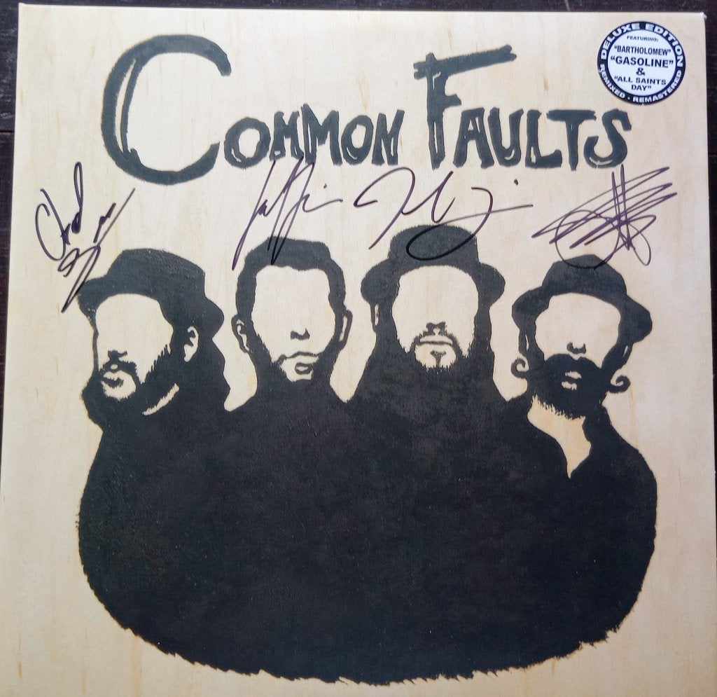 Silent Comedy - Common Faults   gesigneerd, 2010 - 2019, Ophalen of Verzenden, Zo goed als nieuw, Inclusief binnenhoes
